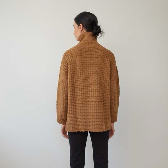 Wolhide Lattice Turtleneck Fawn Sweater Size S/M - Picture 5 of 5